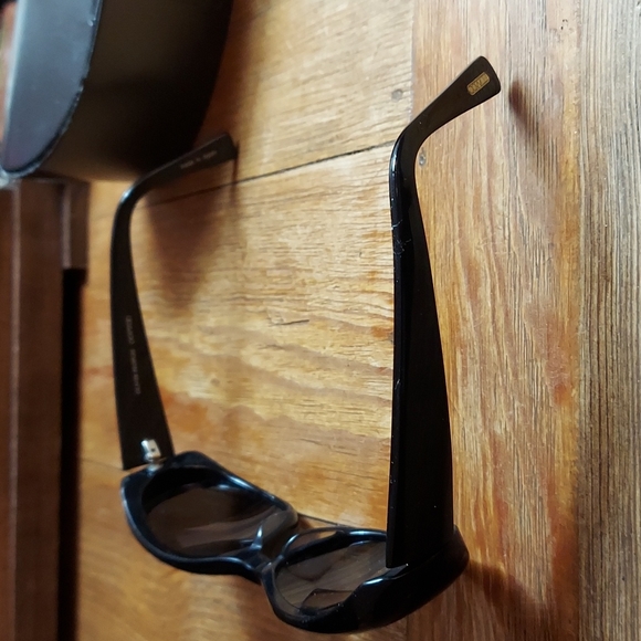 Oliver Peoples Glossy Black Sunglasses main image 12